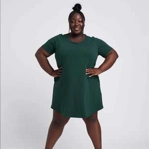 NWT Universal Standard Halie Dress with Pockets in Pine Grove, M size 18-20 US